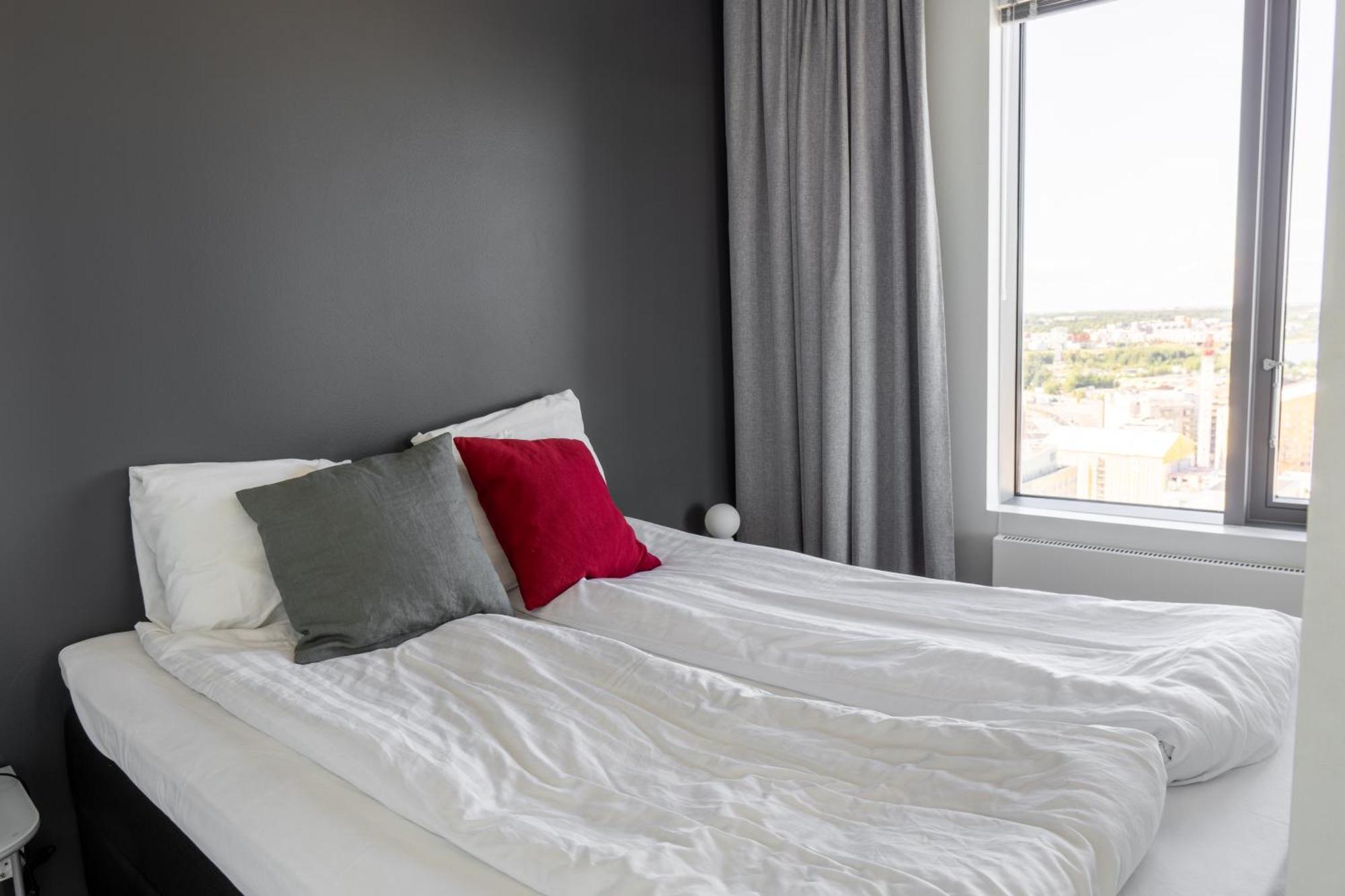 18Th Floor Helsinki High Point 1 Bdr Apartment With City View - Free Garage Parking Extérieur photo