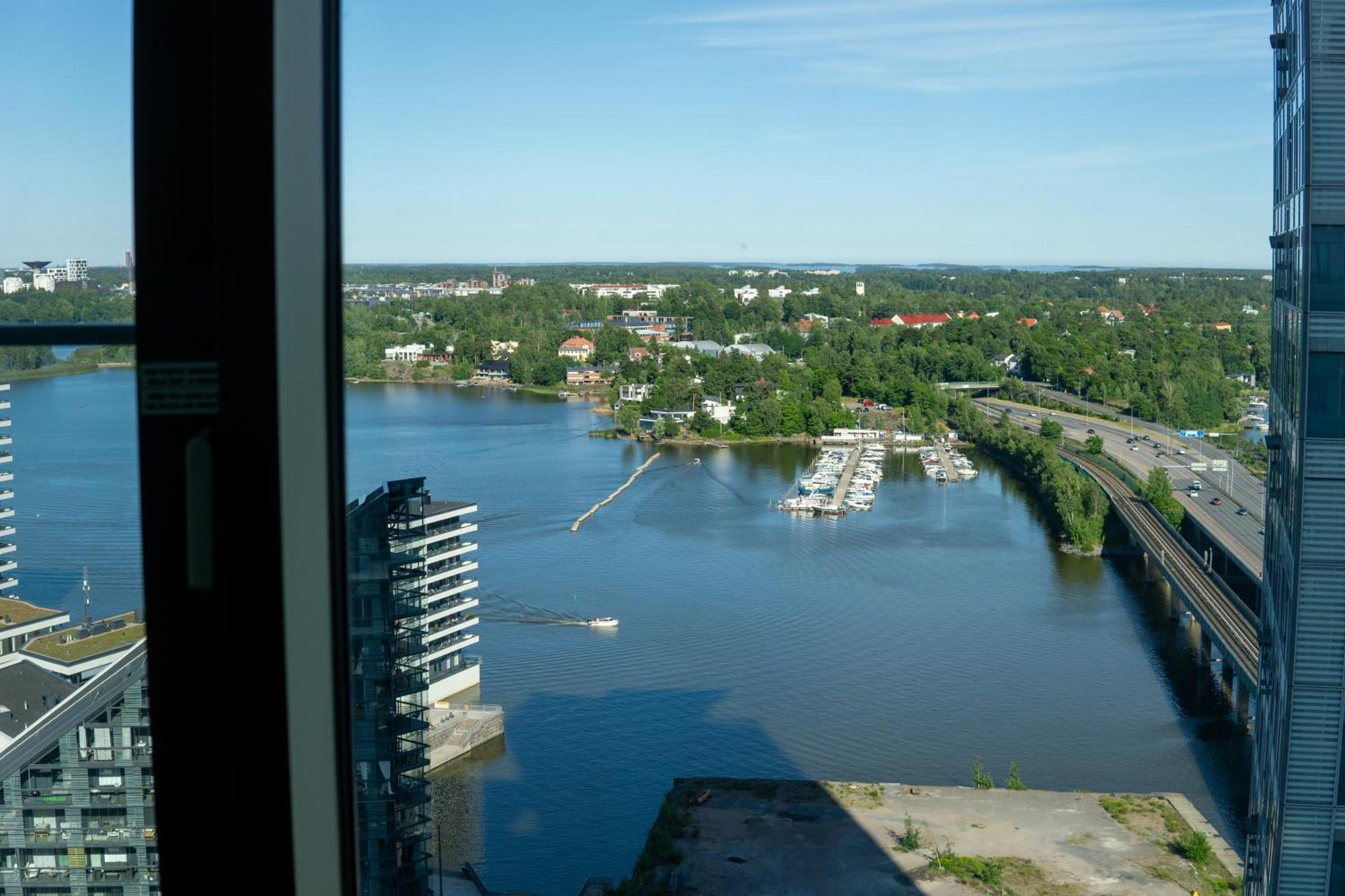 18Th Floor Helsinki High Point 1 Bdr Apartment With City View - Free Garage Parking Extérieur photo